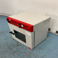 Binder Vacuum Drying Oven image 0